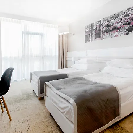 Hotel Platan 3*